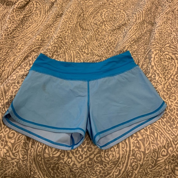 lululemon athletica Pants - Lululemon shorts size 8